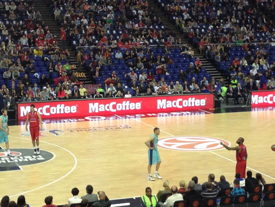 Cheering the Basketball Euro League