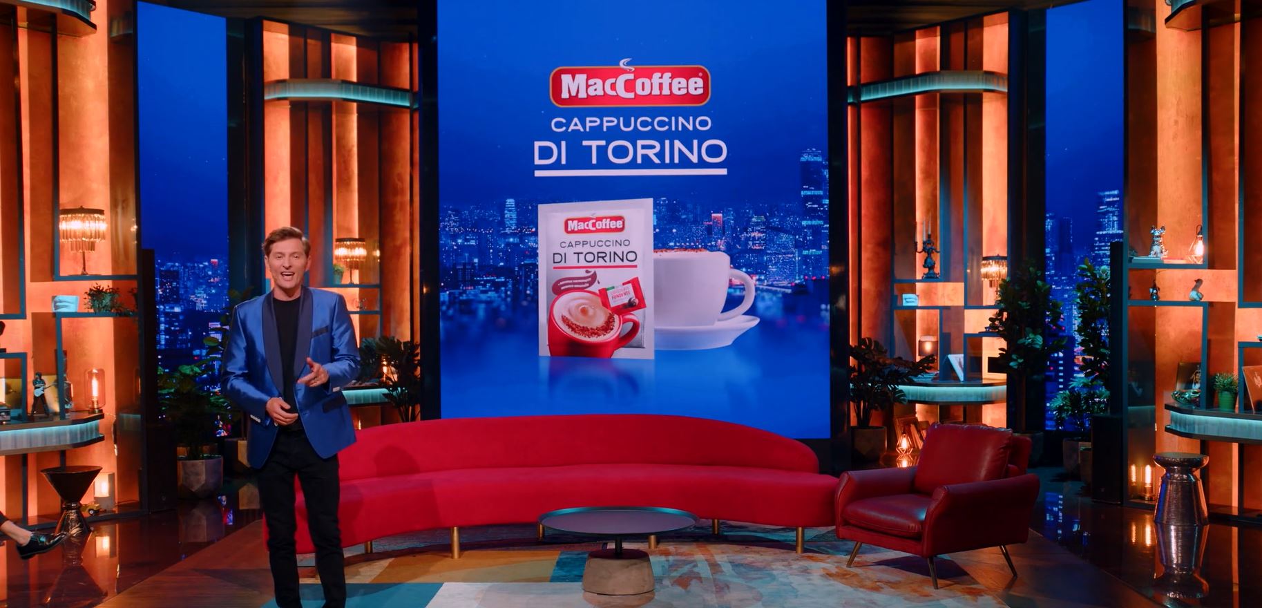 TNT MacCoffee Cappuccino Di Torino is a sponsor of TNT